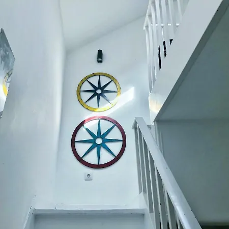 Duplex In Bairro Alto Lisbona