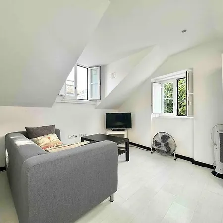 Duplex In Bairro Alto * ליסבון